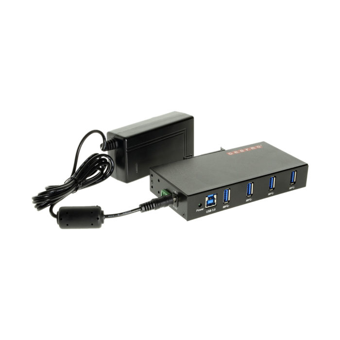 GearMo USB 3.0 Hub with 4 ports and a power adapter