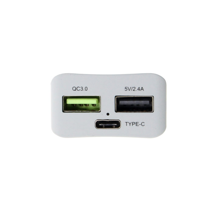 QC3.0 port, USB-A 2.4A port, and USB type-C port