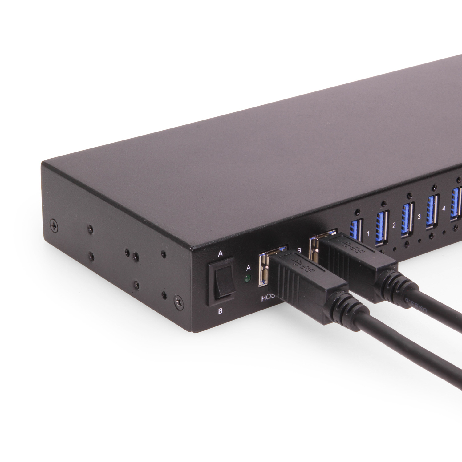 16-Port USB 3.2 Gen 1 Type-A Industrial Rack Mount Compatible Hub w/ ESD Surge Protection - Image 3